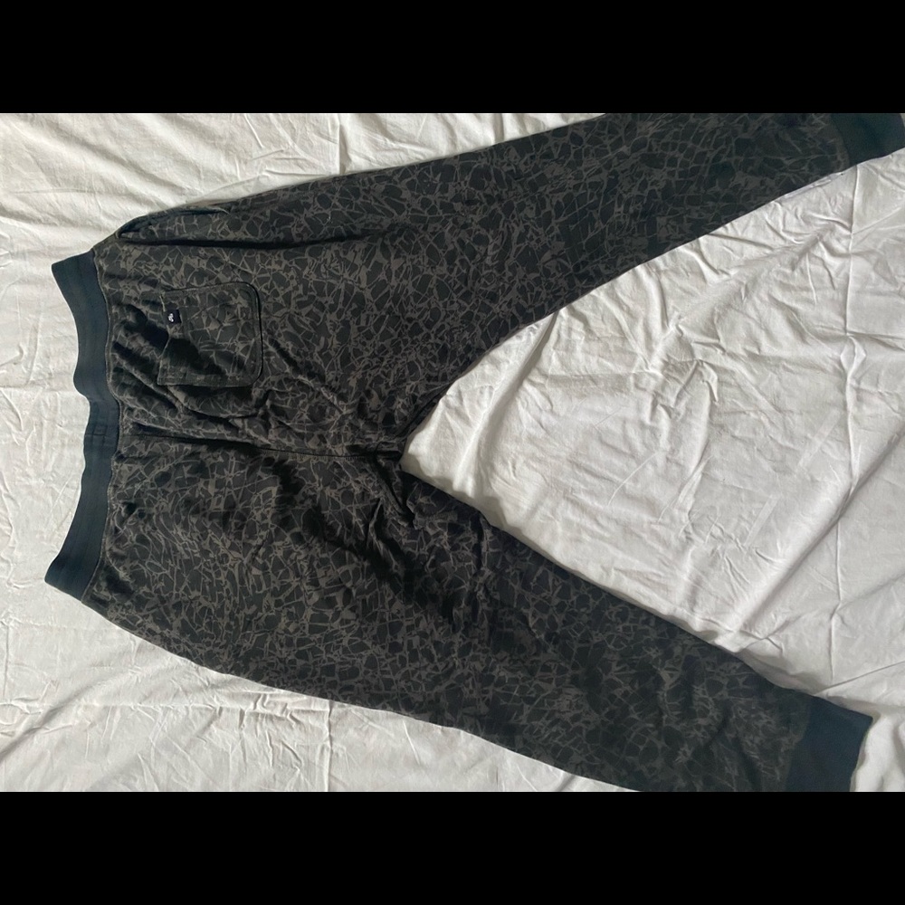 Nike tech fleece pants